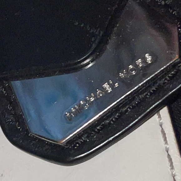 Michael Michael Kors NOLITA MINI MESSENGER Black and White small bag - Picture 6 of 12